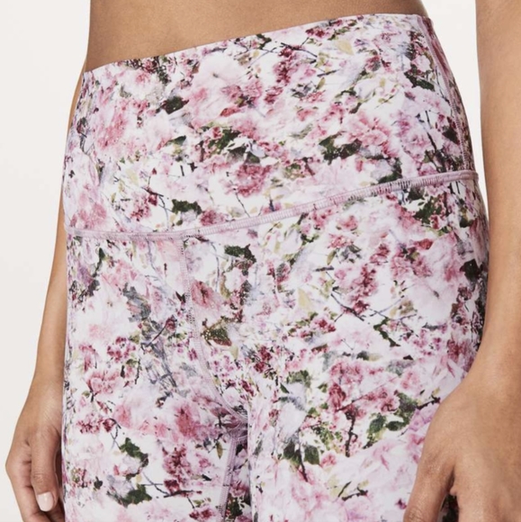 lululemon wunder under crop hi-rise full-on luxtreme 21" - Picture 3 of 7